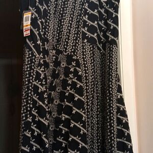 Black & White Embroidered Skirt